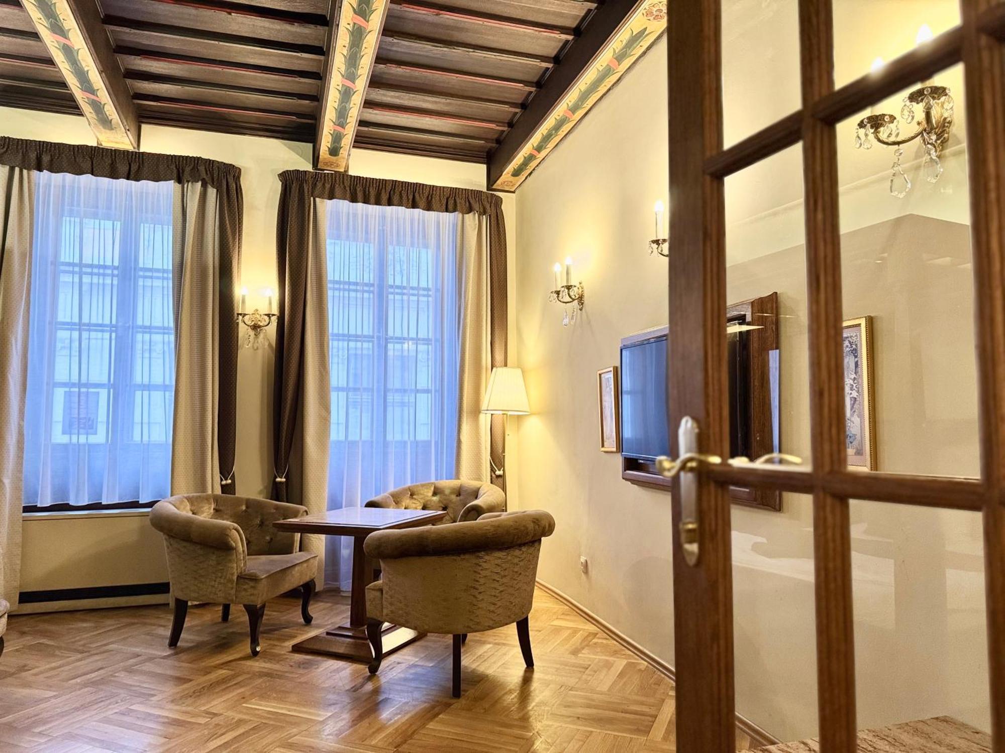 Traditional Prague Apartment Kültér fotó
